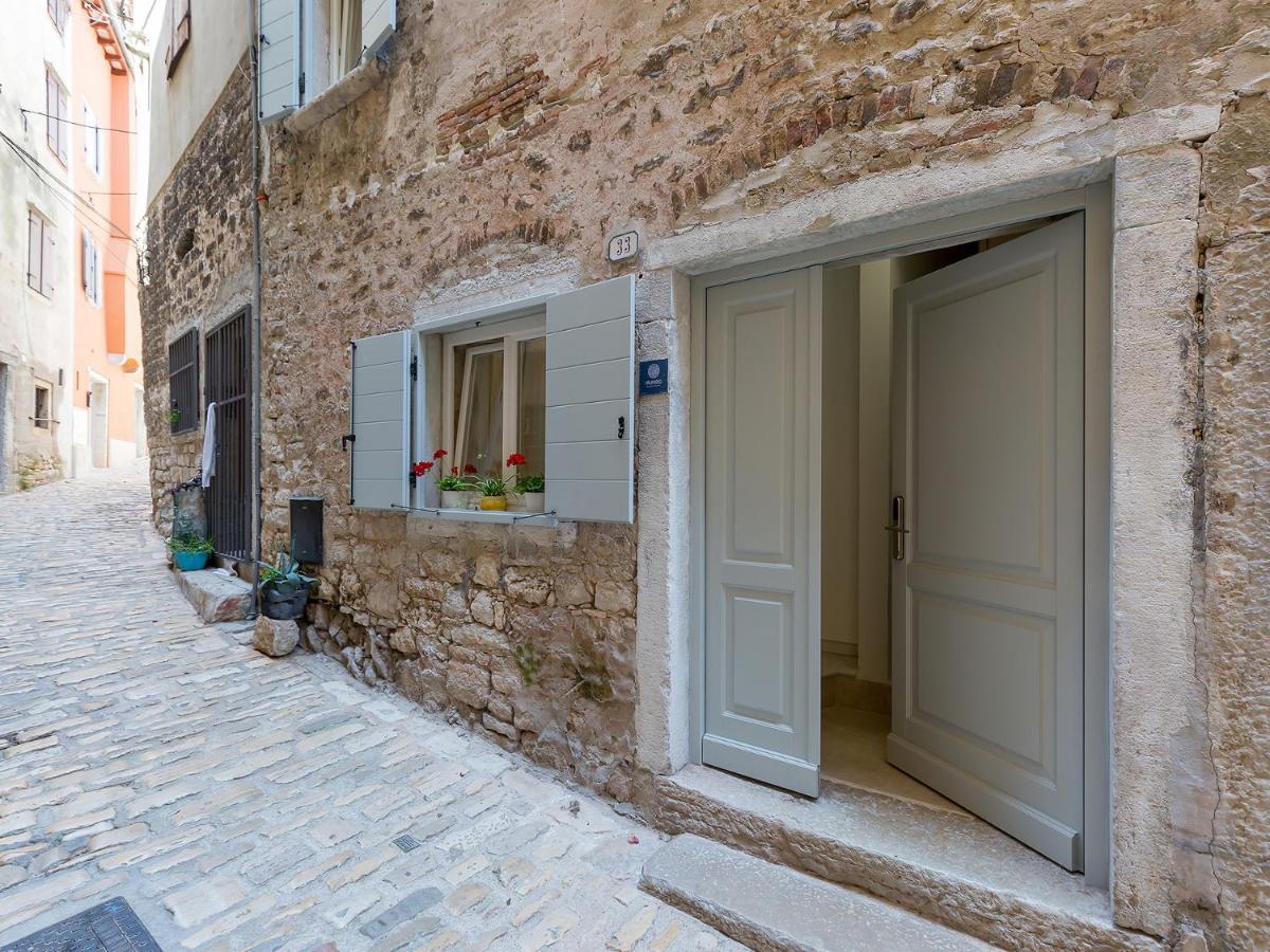 Cozy Montalbano Studios By Irundo Rovinj Exterior photo